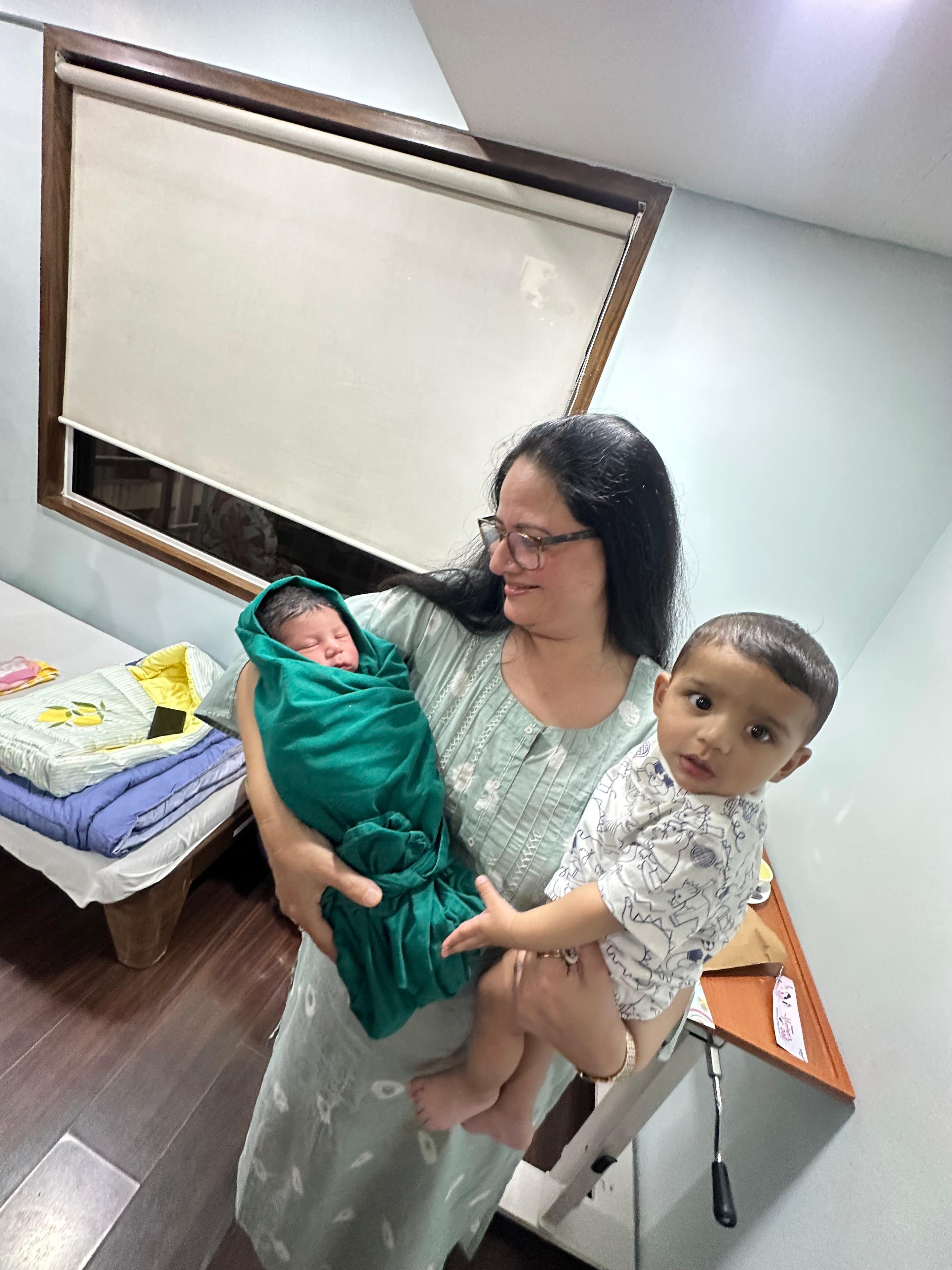 Mumma and Ayu, quiet and close.